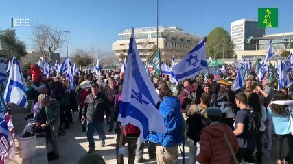Cientos de israelíes ante el Tribunal Supremo contra exención militar de ultraortodoxos
