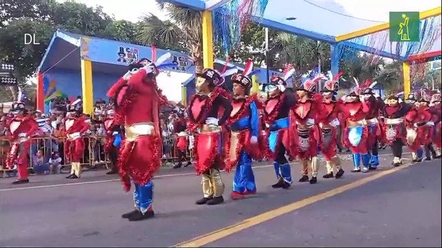 Comparsas retratan la cultura, la fantasía y la religiosidad en el Carnaval de Santo Domingo 2024