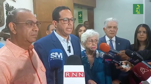 PRM formaliza ante la JCE candidaturas de Luis Abinader y Raquel Peña