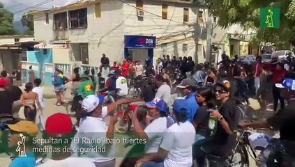 Sepultan a "El Radio" bajo fuertes medidas de seguridad