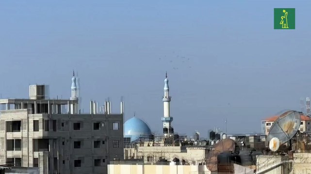 Al borde de la hambruna, la Franja de Gaza recibe ayuda humanitaria desde el aire