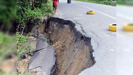 Desplome carretera: colapsa tramo Gaspar Hernández-Río San Juan