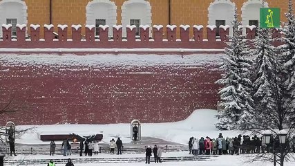 Intensa nevada cubre Moscú y pone al borde del colapso el transporte de la capital rusa
