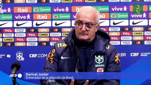 Selección de Brasil rompe silencio sobre los casos de Dani Alves y Robinho