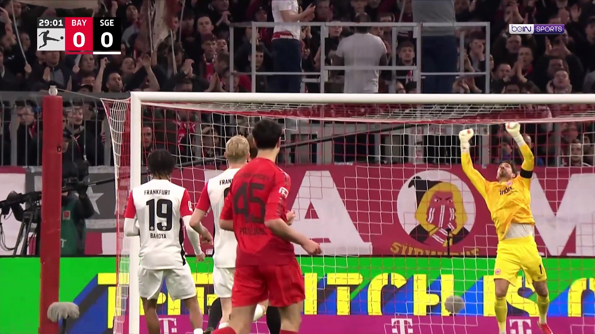 Bayern Munich 4-0 Eintracht Frankfurt | Highlights