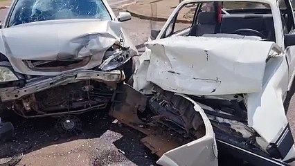Chevette e Astra se envolvem em forte colisão no Bairro Universitário