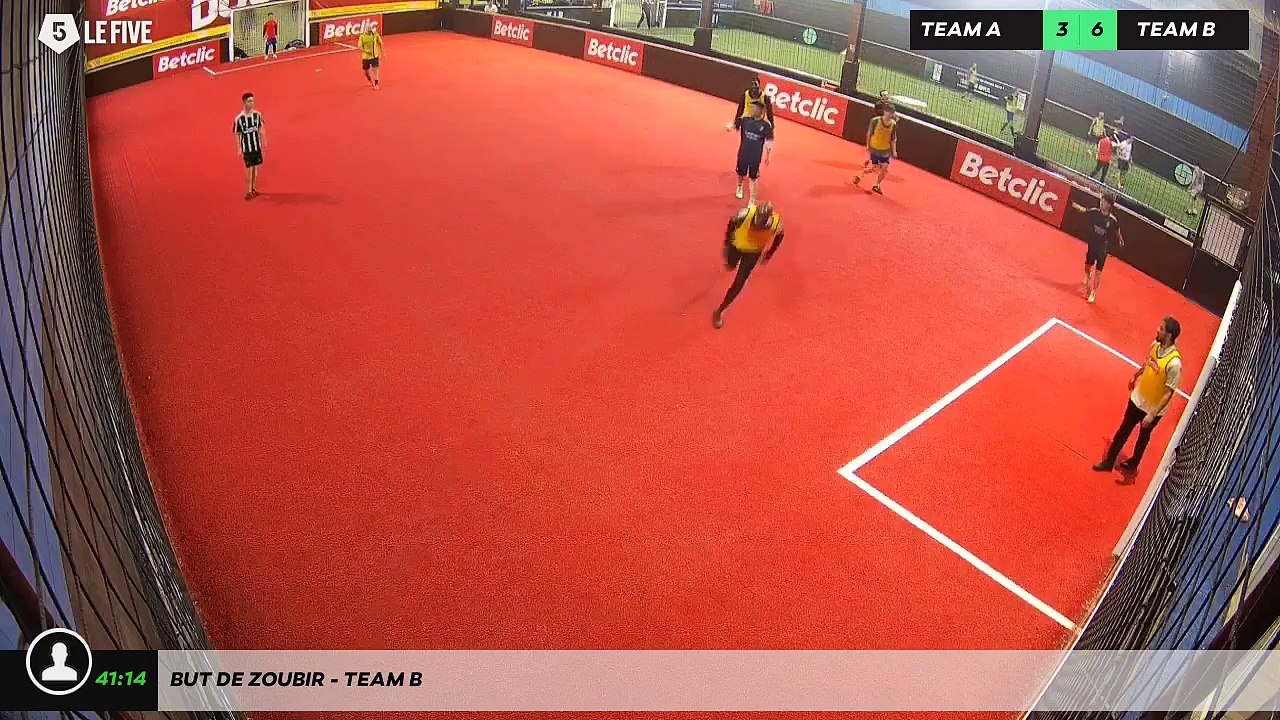But de Zoubir - Team B