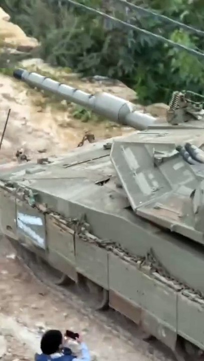 🇮🇱 / 🇵🇸 : L’armée israélienne entre à Jenine en Cisjordanie occupée avec des chars.