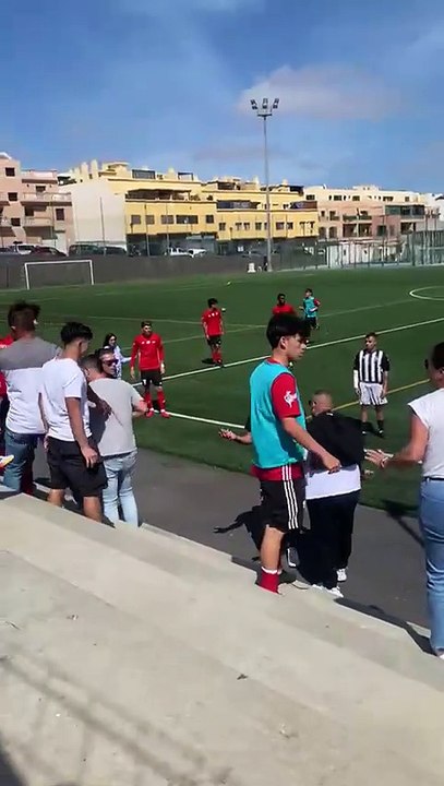 Nueva batalla campal en el fútbol base de Lanzarote: un partido juvenil termina en pelea entre jugadores y aficionados
