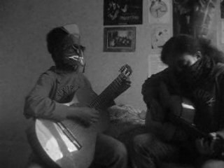 Guitare avec mon frère... haha. 3