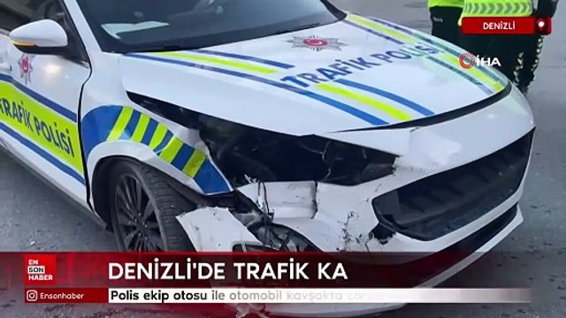 Denizli’de polis ekip otosu ile otomobil kavşakta çarpıştı