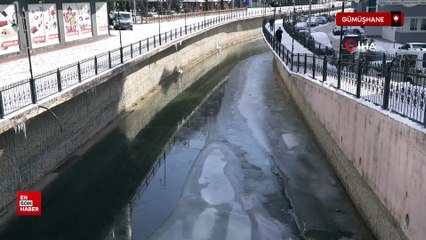Türkiye’nin en hızlı akan çayı Harşit buz tuttu