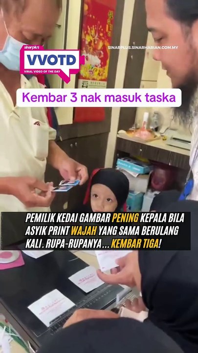 Bayangkan betapa peningnya pemilik kedai gambar ini bila asyik print gambar yang sama berkali-kali!