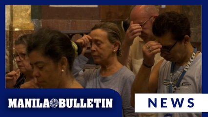 Argentines pray for Pope Francis' health at Buenos Aires cathedral Mass