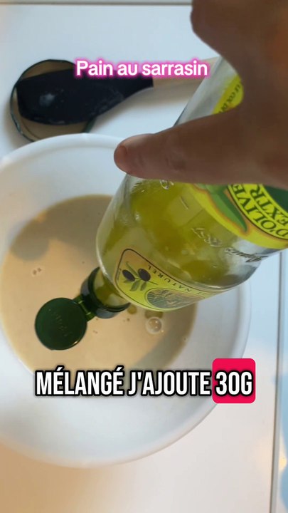 Pain sans gluten à la farine de sarrasin. Ce pain se conserve très bien et il reste moelleux plusieurs jours. #levain #sansgluten