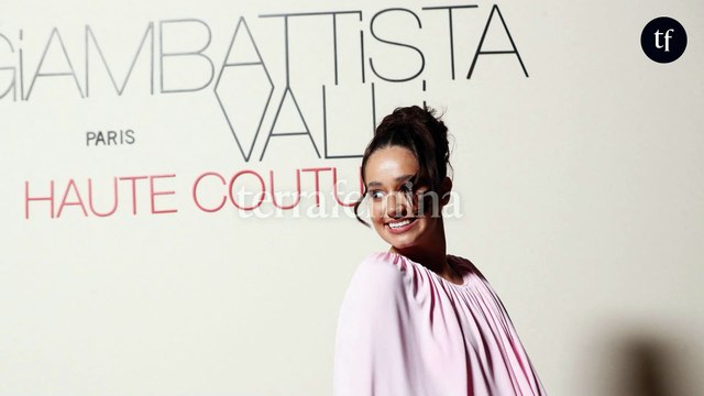 Après son apparition en body, Léna Situations répond aux attaques misogynes avec une vidéo hilarante