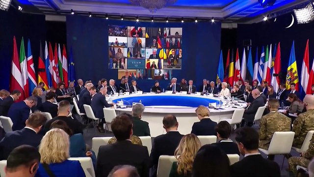 UE suspende parte das sanções contra a Síria