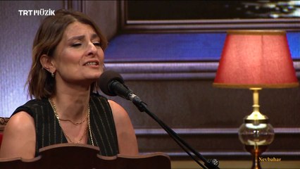 Gül Yazıcı / Anladım sevmeyeceksin beni sen nazlı çiçek