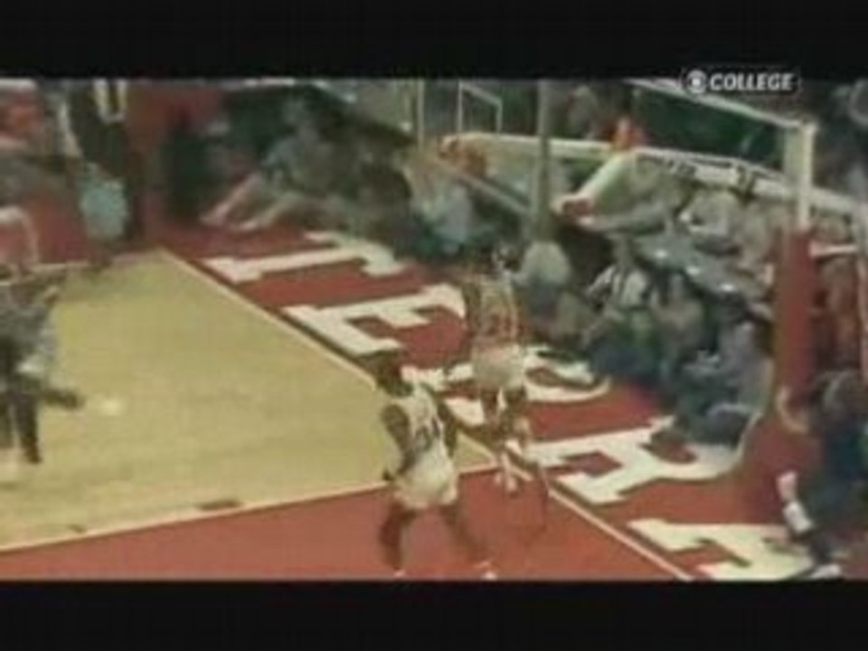 Michael Jordan - College Basketball's 10 Greatest Dunkers