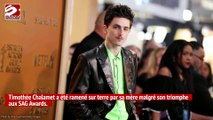 Timothée Chalamet révèle la réaction hilarante de sa mère face à son SAG Award