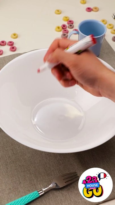 Autocollants faits maison 🌈💕 à l'aide d'eau et de feutres