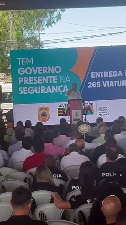 VÍDEO: Jerônimo Rodrigues diz enfrentar qualquer resistência contra a proibição de celulares nas escolas; assista