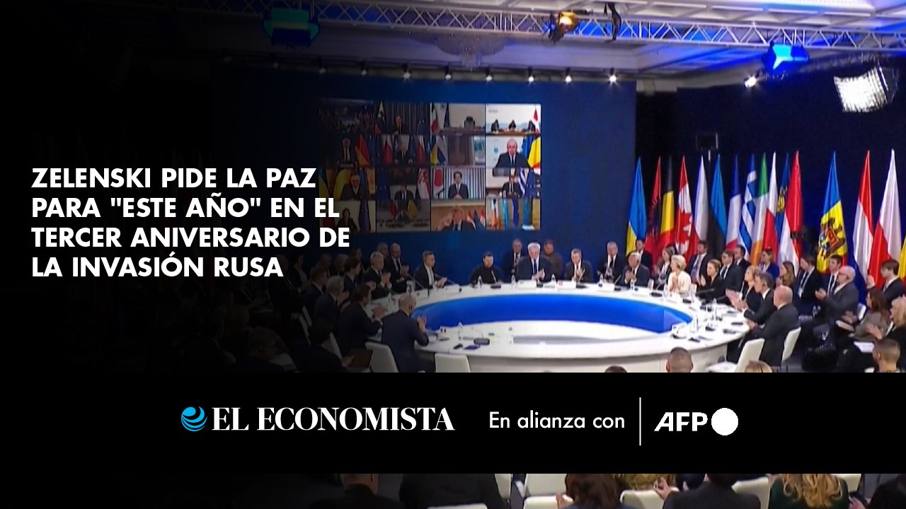 Zelenski pide la paz para "este año" en el tercer aniversario de la invasión rusa