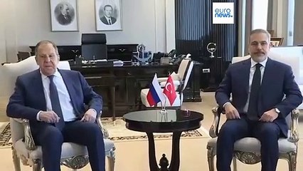 Лавров в Турции: "Обязательным должно быть категорическое невступление Украины в НАТО"