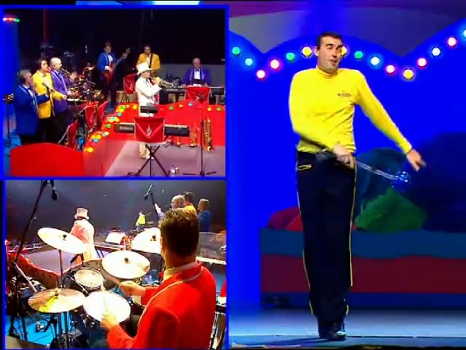The Wiggles I Wave My Arms And Swing My Baton Live 2005...mp4