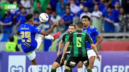 Portero brasileño recibe ofensas y amenazas de muerte por atajar un penal al Cruzeiro