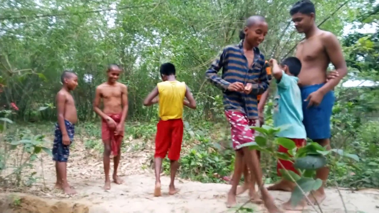 Village Funny Comedy Talks In Bangla