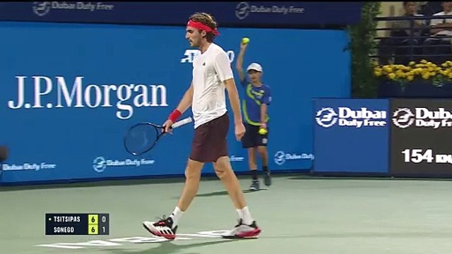 Tsitsipas downs Sonego to make winning start in Dubai