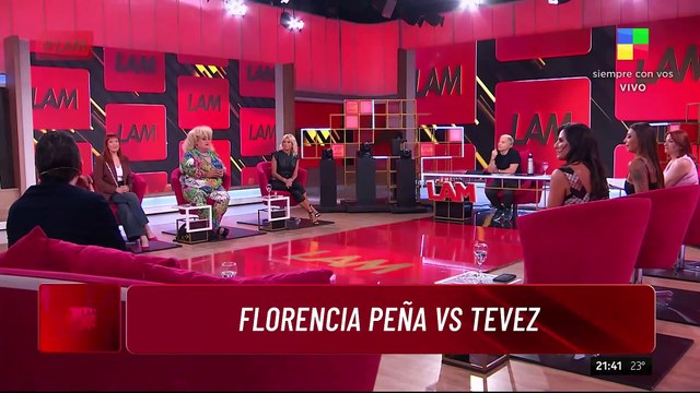 La GUERRA MENOS PENSADA: Florencia Peña vs. Carlos Tévez