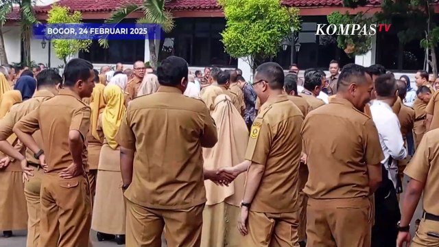 Viral Kades Pamijahan Tertawakan Bingkisan Acara Bupati Bogor, Ini Respons Pemkab