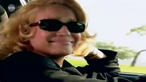 Novela Por Amor (1997) - Branca quase bate o carro