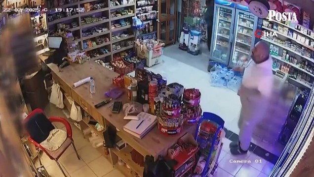 Bodrum'da markete giren tavuk ortalığı birbirine kattı