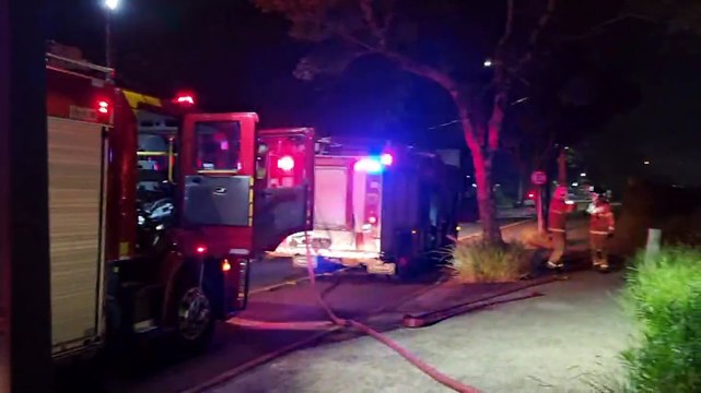 Grande incêndio destrói centenas de veículos no pátio do Detran