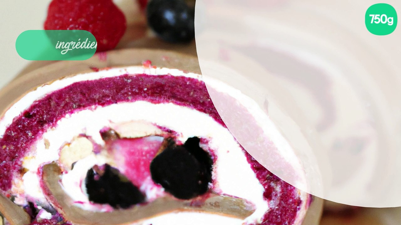 Bûche aux fruits rouges