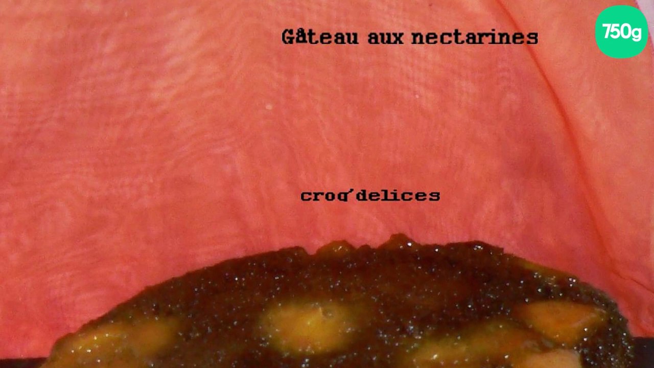 Gâteau aux nectarines