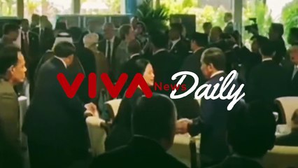 Akrab dan Hangat! Momen Puan Hampiri Jokowi