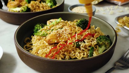 Sheet-Pan Crispy Ramen Is The Perfect Way To Elevate The Beloved Classic