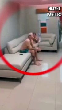 Ses premiers pas… La réaction de ses parents est magique !