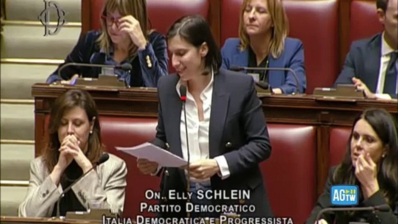 Sfiducia Santanchè, Schlein: «Meloni l'ha scaricata. Lei difende le borsette, chi difende gli italiani dalle bollette?»