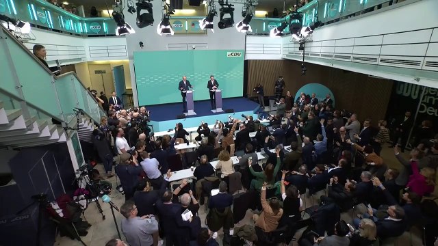 Los ganadores democristianos y los socialdemócratas, listos para entablar contactos pronto