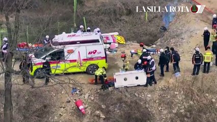 Puente colapsa en Corea del Sur: 4 personas sin vida y 6 heridos