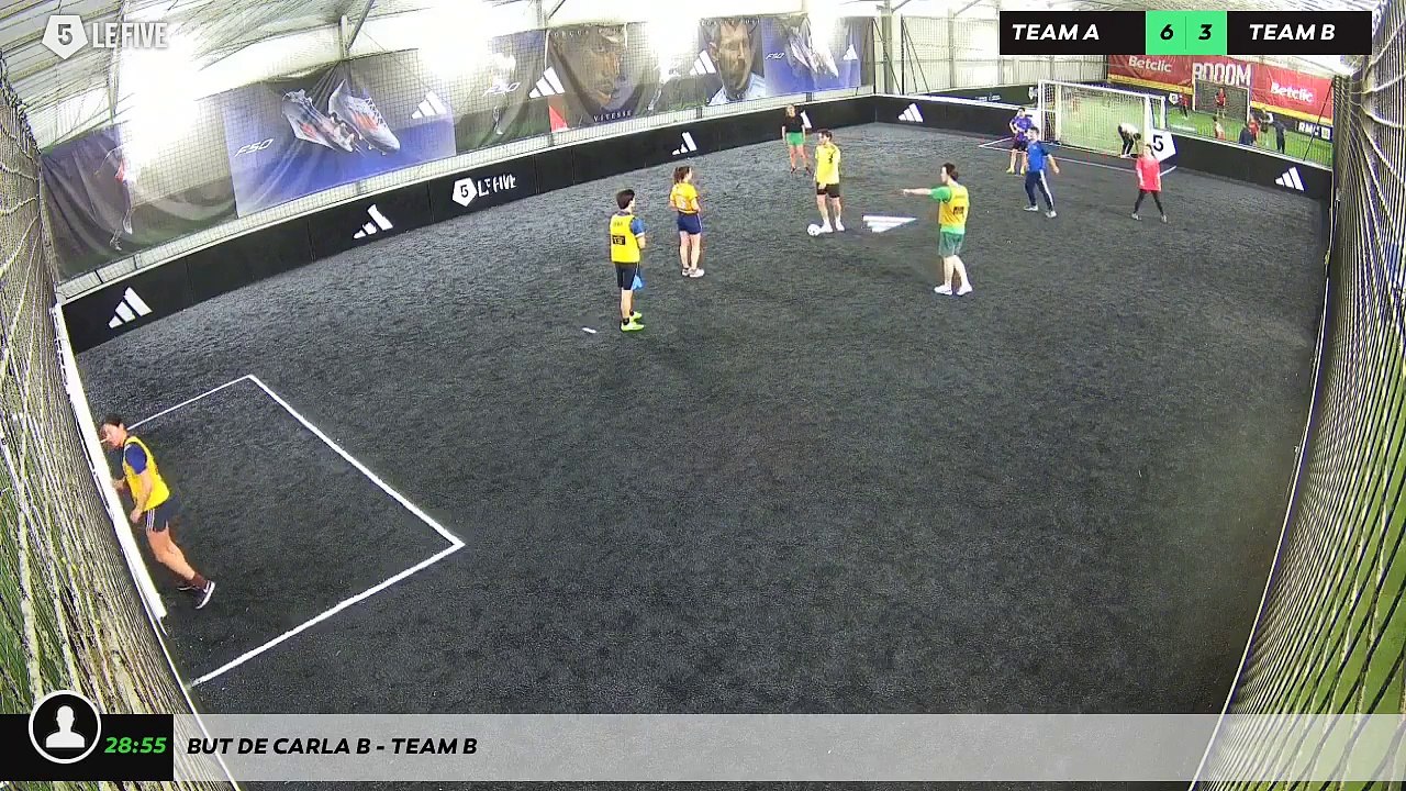 But de Carla B - Team B