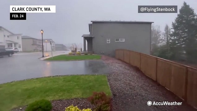 February thunderstorms rumble through the Pacific Northwest
