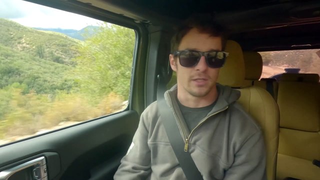 2025 Toyota 4Runner TRD Off-Road vs. 2025 Jeep Wrangler 4xe Willys ‘41: Old School Meets New Old School