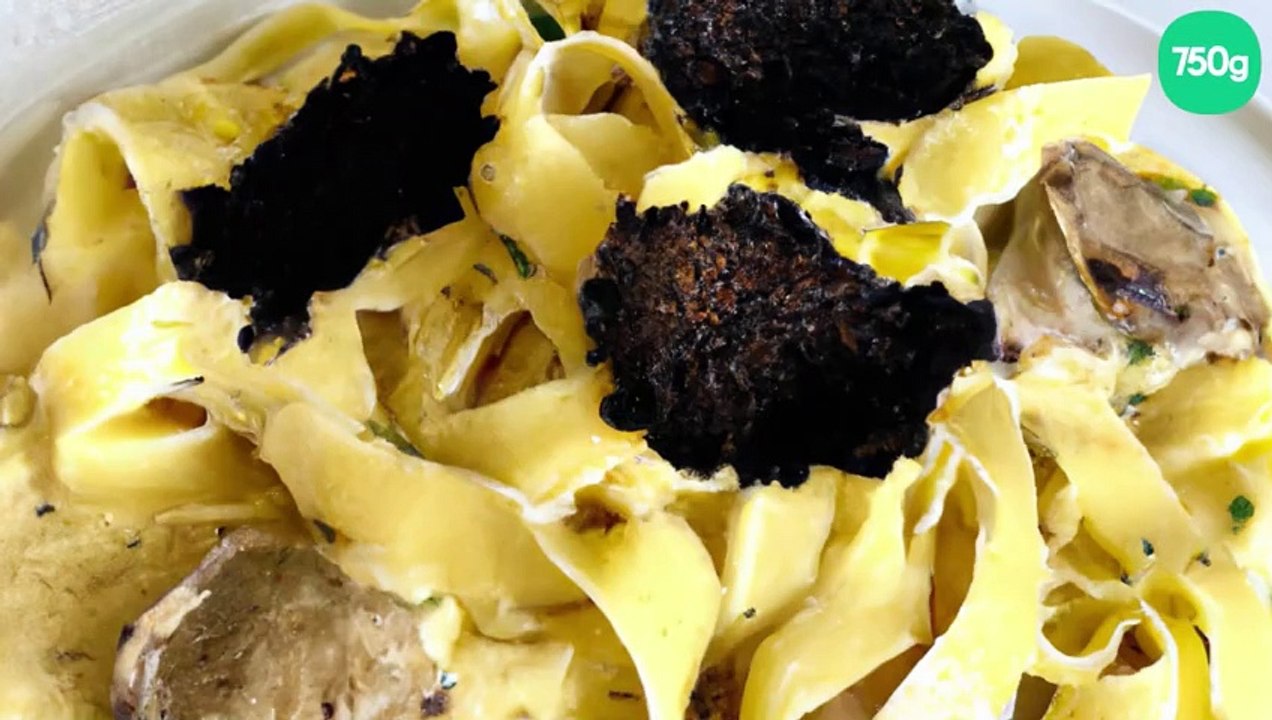 Tagliatelles de la mer à l'huile de truffes