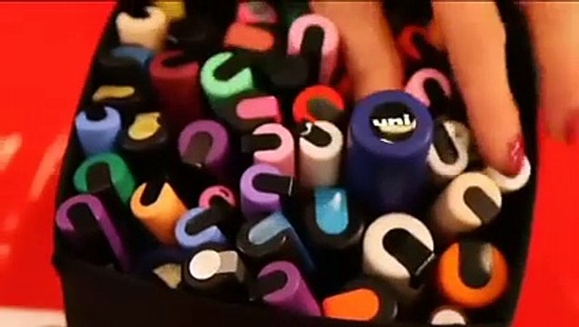 Relooker une assiette en ardoise avec des marqueurs Posca